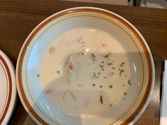 奶油海鲜浓汤-萨莉亚意式餐厅(南京万达茂店)