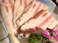 伊比利亚黑毛猪五花肉-小京致·碳火烤肉(贝岗村大街店)