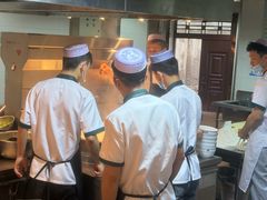 -磨沟沿老字号牛肉面·清真(金港城店)