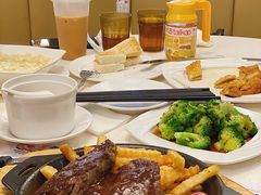 -香港新发烧腊茶餐厅(万象店)