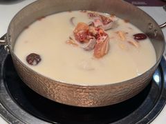 -洪氏嗨捞·猪肚鸡火锅(阳光天地店)