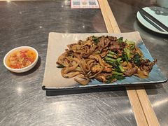 -潮界(虹桥新天地店)