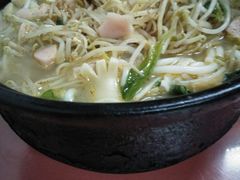 -砂锅米线