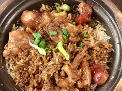 瓦煲鸡饭-马来西亚美食街