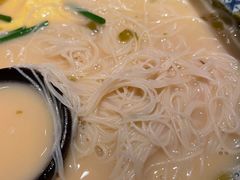 -荣家黄鱼面(前滩太古里店)