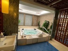 -稷泽·海丽宾雅温泉度假酒店