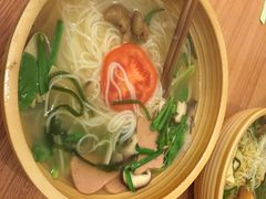 石榴姐火锅米线-石榴姐•山城小馆(创始店)