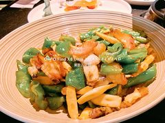 辣椒炒肉-唐猫庭院·千年陕菜(赛格国际购物中心店)