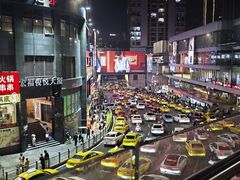 -观音桥步行街
