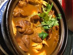 肥肠臭豆腐砂锅-南京大牌档(香港广场店)