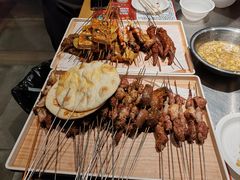 -绿地三只羊羊肉串(万科店)