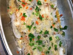 -大头虾越式风味餐厅(光明广场店)