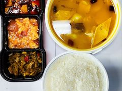 -雀蓝川菜(奥体广场店)