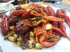 -辣盆盆麻辣小龙虾(哈尔滨总店)