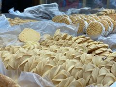 奶黄饼-爱德顺糕点食屋(利民道店)