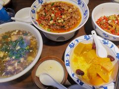 -八碗湘长沙市井菜(坡子街店)