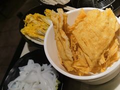 潮汕炸豆腐皮-潮牛海记•潮汕牛肉火锅•醉鸡煲•粿条汤(通北路店)
