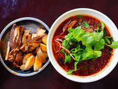 -莉安酸牛肉早点