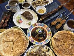 -伊带伊路新疆美食府(呼家楼店)