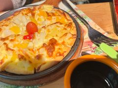 -月亮眼花园餐厅书吧酒吧