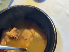 -八府香鸭·啫啫煲(华山路店)