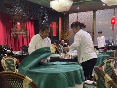 -誉八仙粤菜(万象天地店)