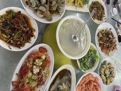-范饭椰林川湘味海鲜·椰子鸡(三亚湾椰梦长廊店)