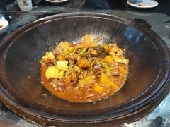 -鱼窝棚柴火铁锅炖(富山屯店)