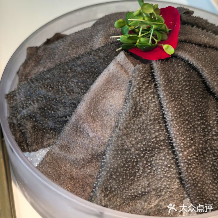 这家鱼火锅，一吃难忘！锅底麻辣浓郁，香气扑鼻
