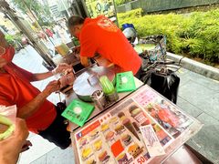 -詹爷爷乌节路街头冰淇淋