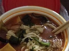 -小熊纪称盘麻辣烫