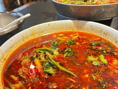 -万重锦·人文川菜馆(骡马市店)