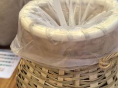 -云阿蛮云南生烫牛肉米线(奉贤路店)