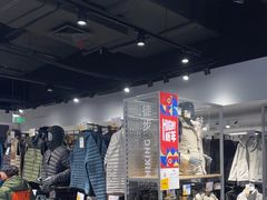-迪卡侬(环球港店)