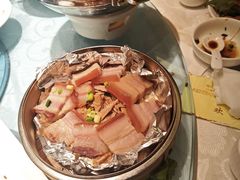 -侬佳蒸菜馆(听潮店)