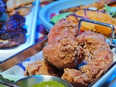 -鲨鱼美式餐厅酒吧Sharky