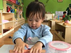 -乐融婴幼儿成长中心(四季青校区)