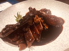 老头儿卤鸭（半只）-老头儿油爆虾·1987杭州烟火味(湖滨银泰in77D区店)