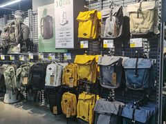 -迪卡侬(民族东店)