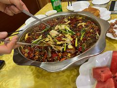 -乡土特色.冷锅鱼.牦牛肉汤锅