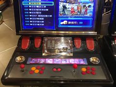 -喝丢一只鞋辣炒海鲜小烧烤(三八广场店)