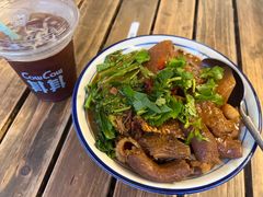 -CowCow其其·牛杂咖啡公司(六运店)