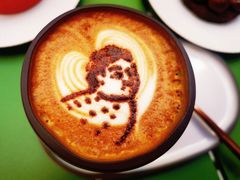 摩卡-潮一不贰·法式甜品·生日蛋糕·西式简餐(外滩店)