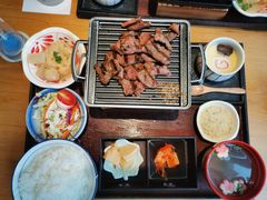 岩烧雪花牛肉定食-味太助·银饭食堂(中华城店)