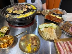 -胡悦里韩式烤肉(芝罘万达广场店)