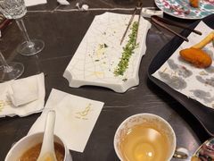 -海派悦庭·海胆烧麦·新融合菜(凯德广场店)