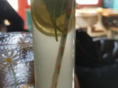 -TiKi餐厅酒吧