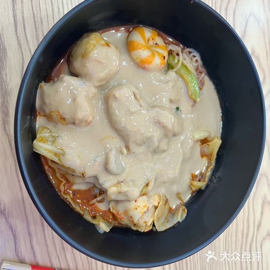 黏糊糊东北麻辣烫(新世界店)