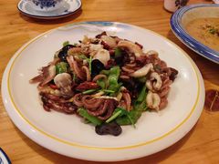-旺角小渔村·海肠捞饭开创者(环山路店)