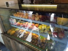 -沪上阿姨鲜果茶(世茂广场宽厚里店)